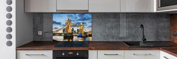 Panou sticla securizata bucatarie Tower Bridge din Londra