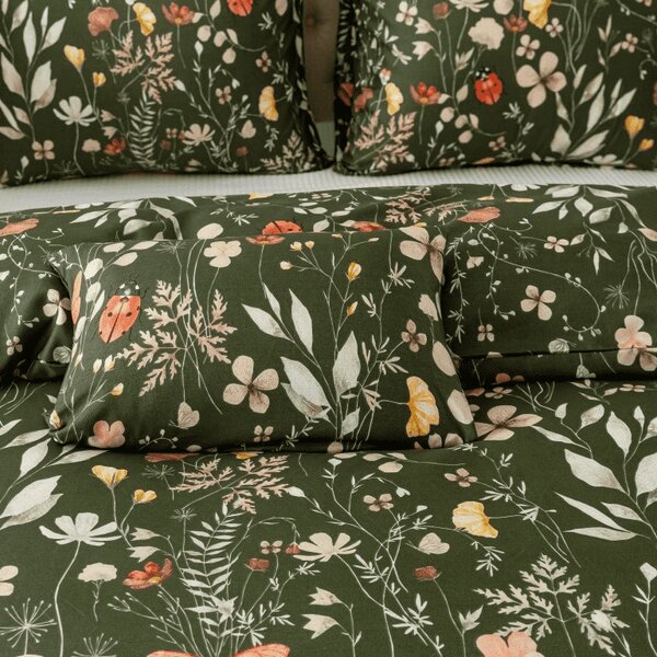 Lenjerie de pat din microfibra COLORFUL MEADOW verde inchis Dimensiune lenjerie de pat: 70 x 90 cm | 140 x 200 cm