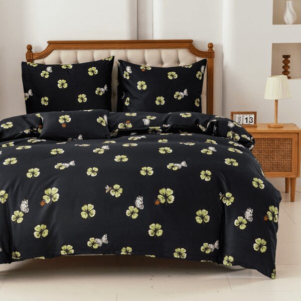 Lenjerie de pat din microfibra FOUR LEAF CLOVER negru Dimensiune lenjerie de pat: 70 x 90 cm | 140 x 200 cm