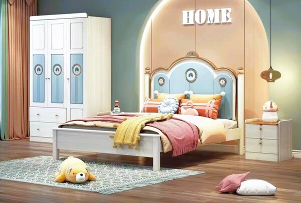 Set mobilier Bluey din lemn masiv de stejar pentru camera copii 3 piese: pat (saltea necesara 150 x 190cm), o noptiera si dulap 3 usi cod 6601