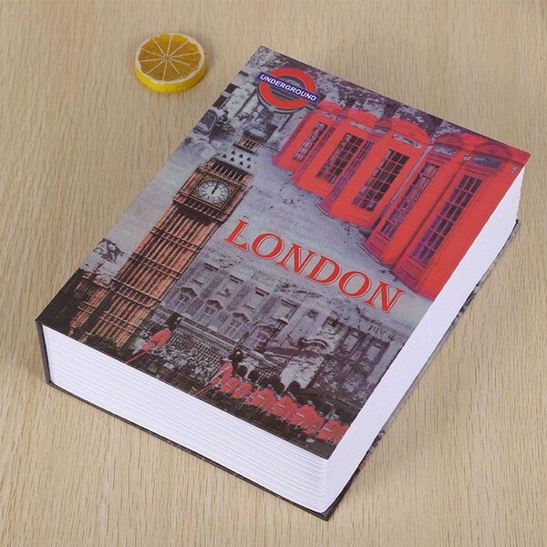Seif secret tip carte Pufo cu cheie pentru blocare, model London Vibe, 18 x 12 cm