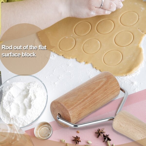 Sucitor practic Pufo Paste din lemn tip rola cu maner pentru intins aluat, pizza sau gogosi