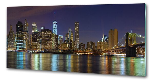 Panou sticla securizata bucatarie Manhattan pe timp de noapte
