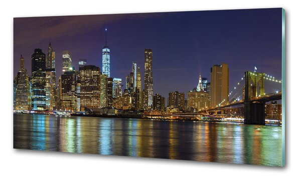 Panou sticla securizata bucatarie Manhattan pe timp de noapte