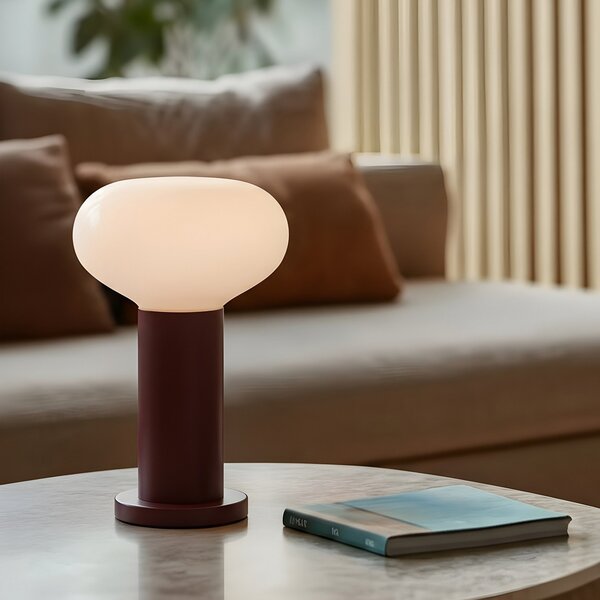 ALDEX Lampa de masă Flo, roșie, Ø 19 cm, sticlă, Roșu, Camera de zi / sufragerie, Metal, Scandinavă