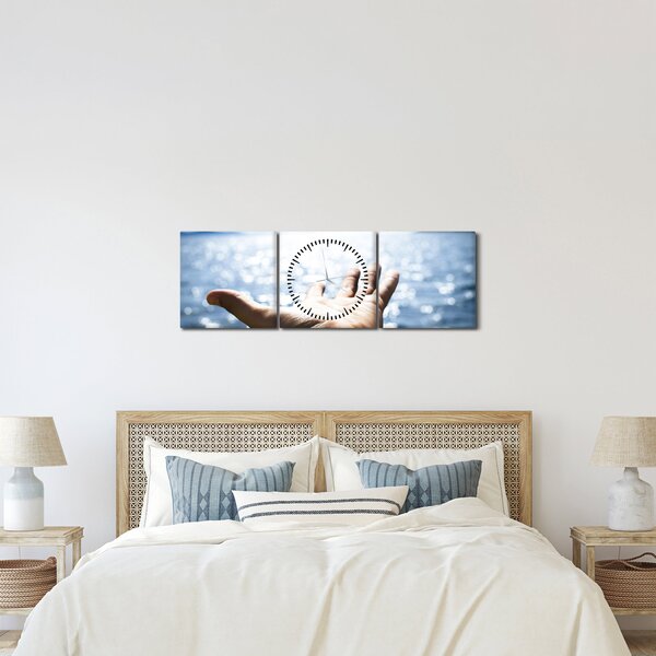 Tabloul cu palma deschisă (cu ceas) (90x30 cm)