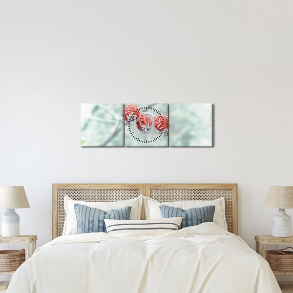 Tablou cu măcieșe înghețate (cu ceas) (90x30 cm)