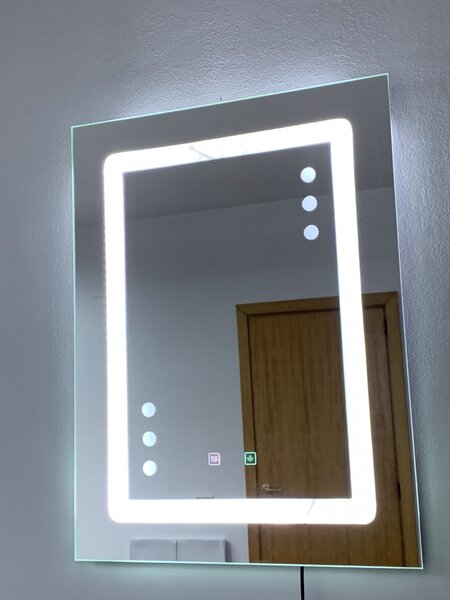 Oglinda baie cu LED, dezaburire si buton touch, 60x80 cm